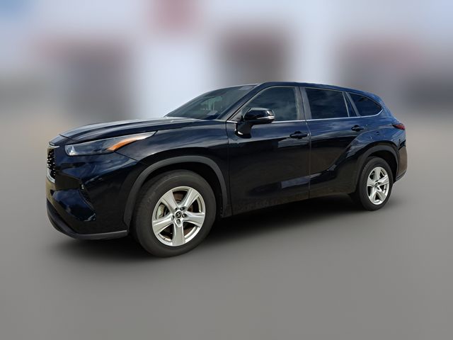 2024 Toyota Highlander LE