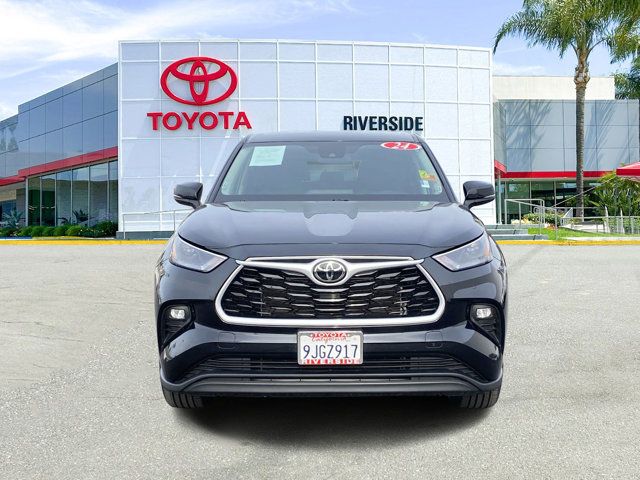 2024 Toyota Highlander LE