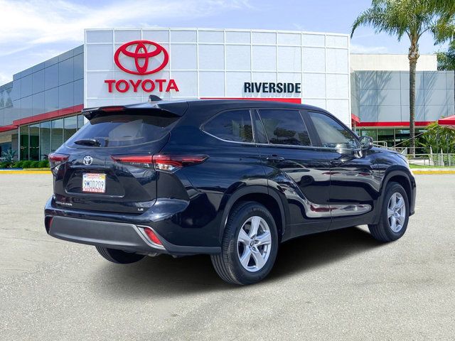 2024 Toyota Highlander LE