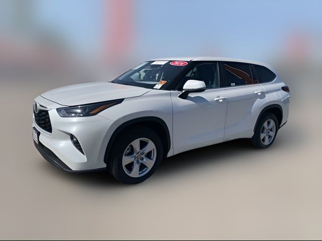 2024 Toyota Highlander LE