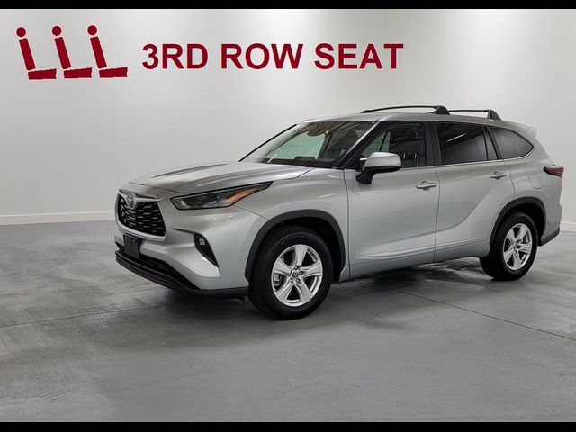 2024 Toyota Highlander LE