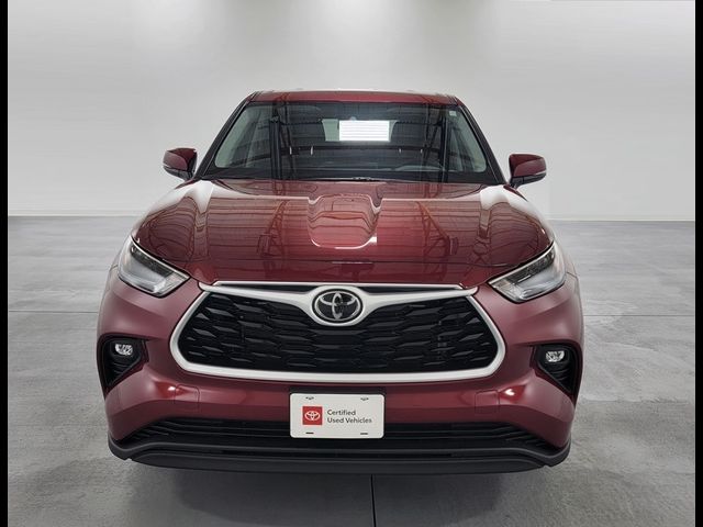 2024 Toyota Highlander LE