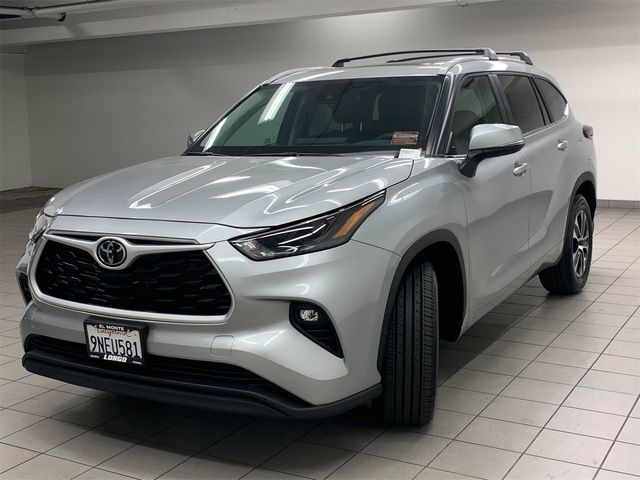 2024 Toyota Highlander XLE