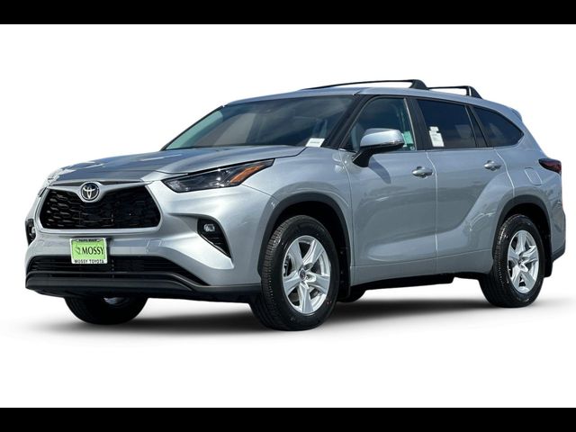 2024 Toyota Highlander LE