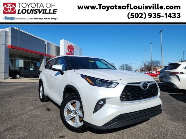 2024 Toyota Highlander LE