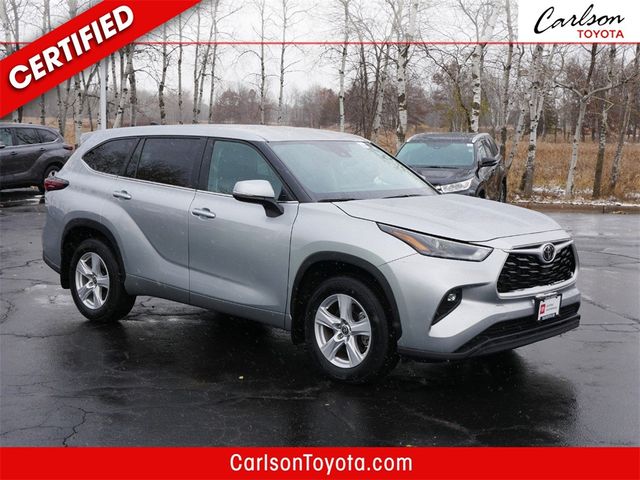 2024 Toyota Highlander LE