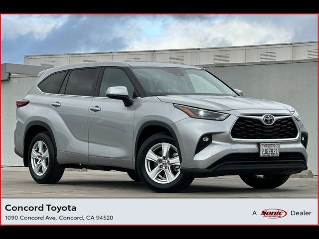 2024 Toyota Highlander LE