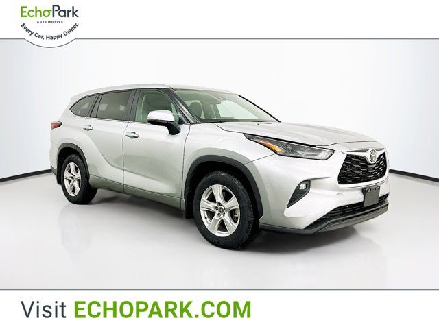 2024 Toyota Highlander LE