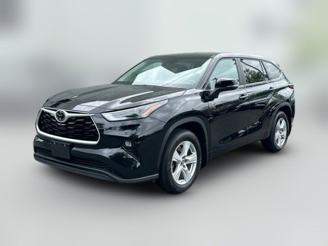 2024 Toyota Highlander LE