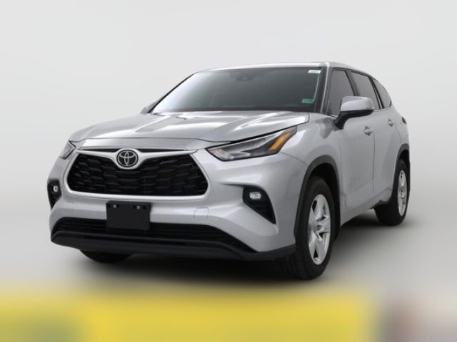 2024 Toyota Highlander LE