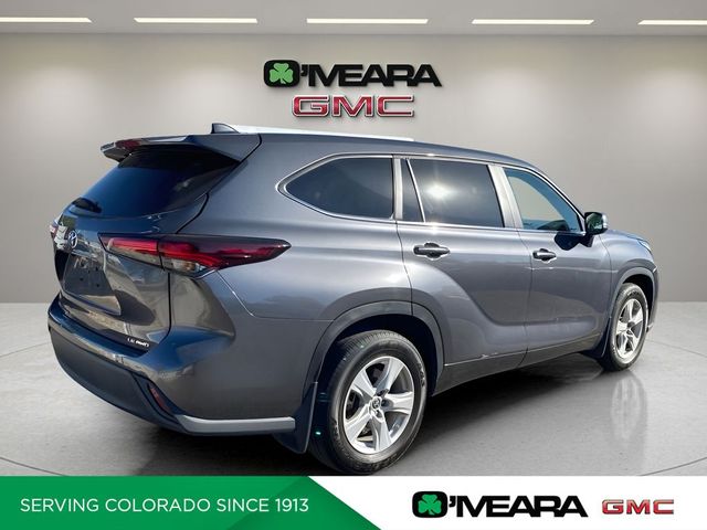 2024 Toyota Highlander LE