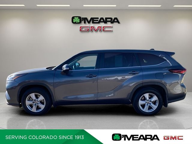 2024 Toyota Highlander LE