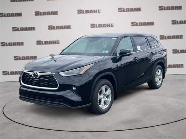 2024 Toyota Highlander LE