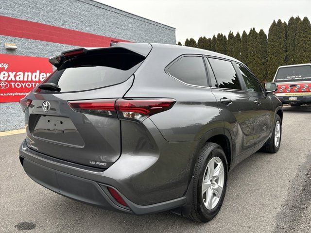 2024 Toyota Highlander LE