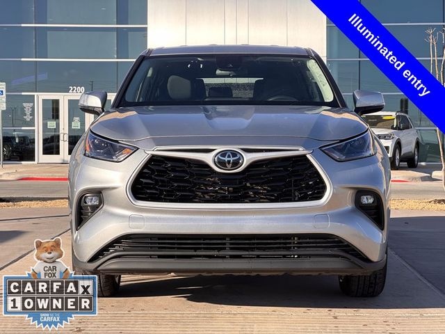 2024 Toyota Highlander LE