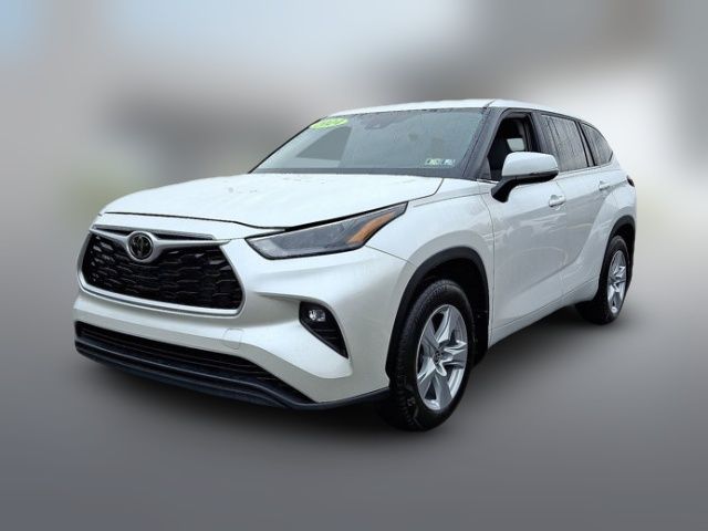 2024 Toyota Highlander LE