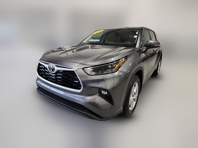 2024 Toyota Highlander LE