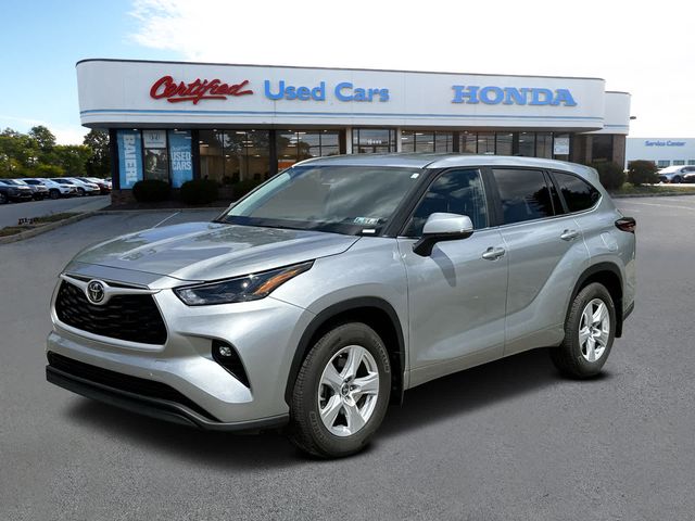 2024 Toyota Highlander LE