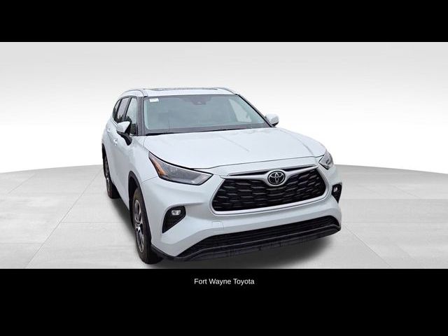 2024 Toyota Highlander XLE