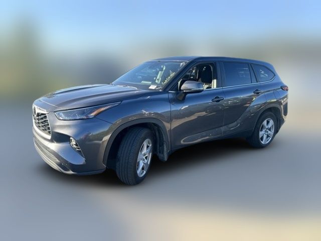 2024 Toyota Highlander LE