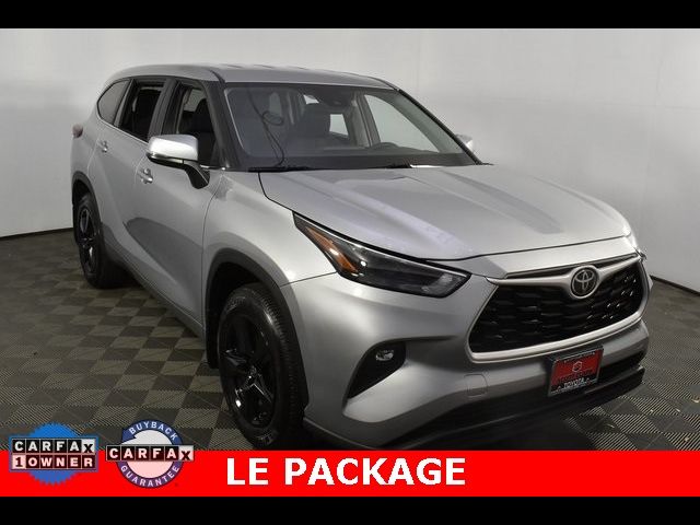 2024 Toyota Highlander LE