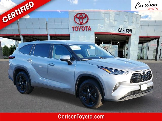 2024 Toyota Highlander LE