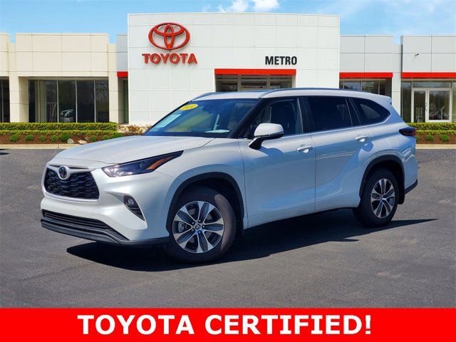 2024 Toyota Highlander XLE