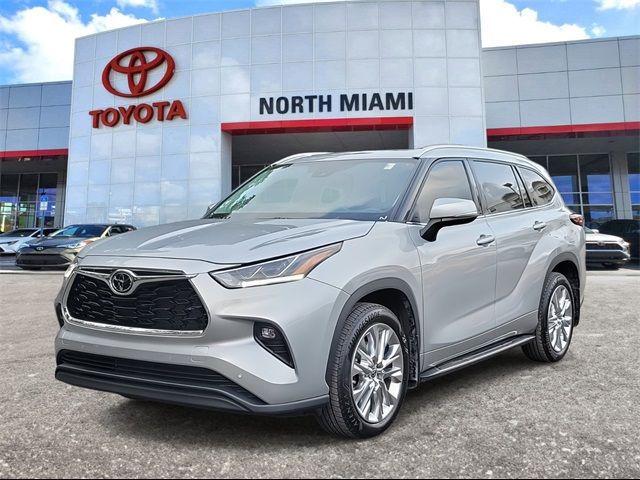 2024 Toyota Highlander Limited