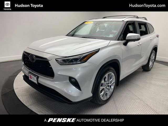 2024 Toyota Highlander Limited