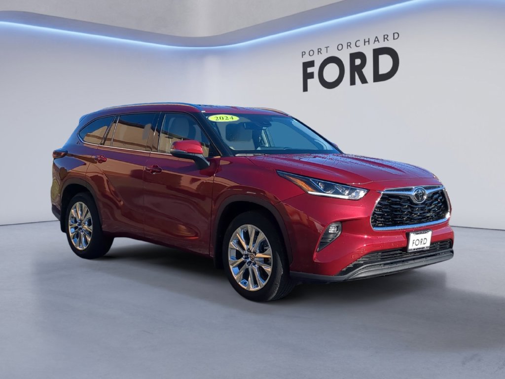 Used Red Toyota Highlander For Sale in Seattle, WA | Auto Navigator