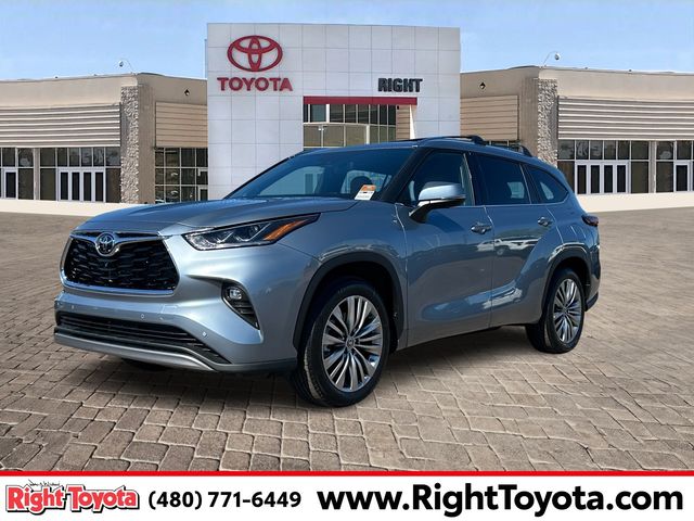 2024 Toyota Highlander Platinum