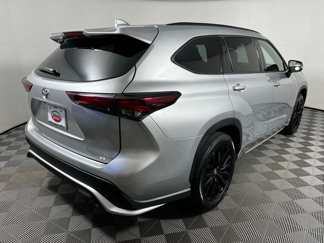 2024 Toyota Highlander Platinum