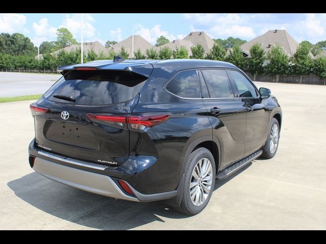 2024 Toyota Highlander Platinum