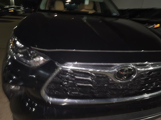 2024 Toyota Highlander Platinum