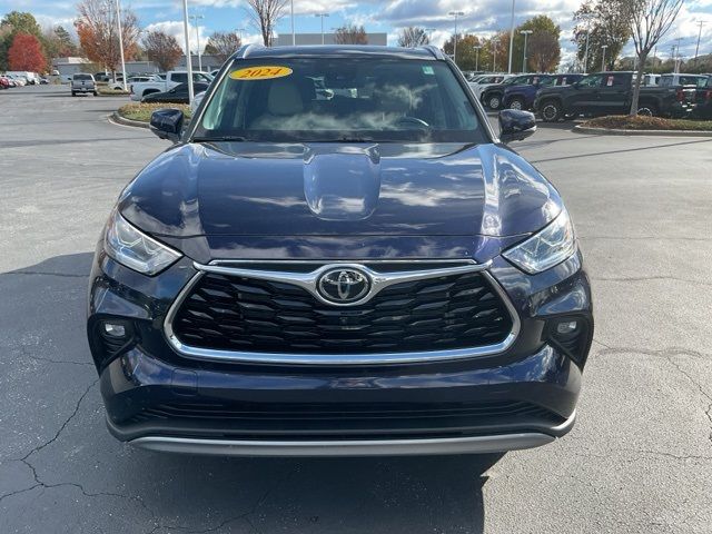 2024 Toyota Highlander Platinum