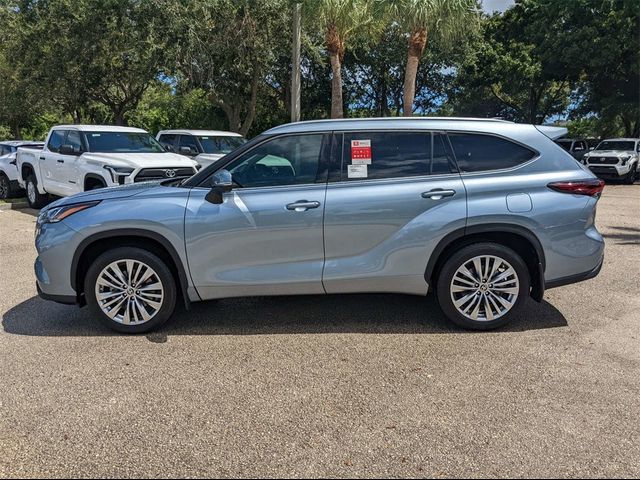 2024 Toyota Highlander Platinum