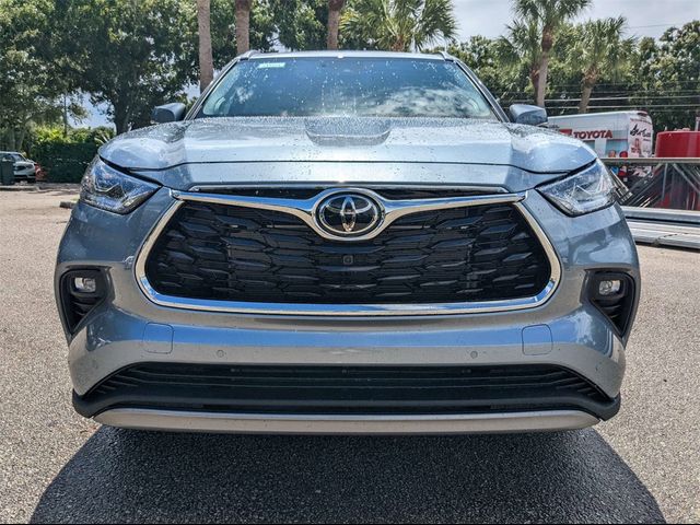 2024 Toyota Highlander Platinum