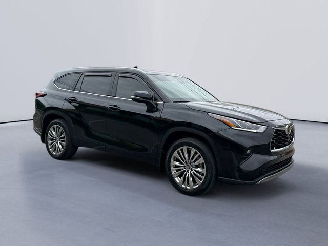 2024 Toyota Highlander Platinum