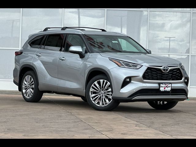 2024 Toyota Highlander Platinum