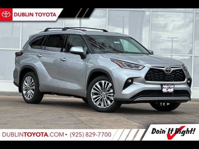 2024 Toyota Highlander Platinum