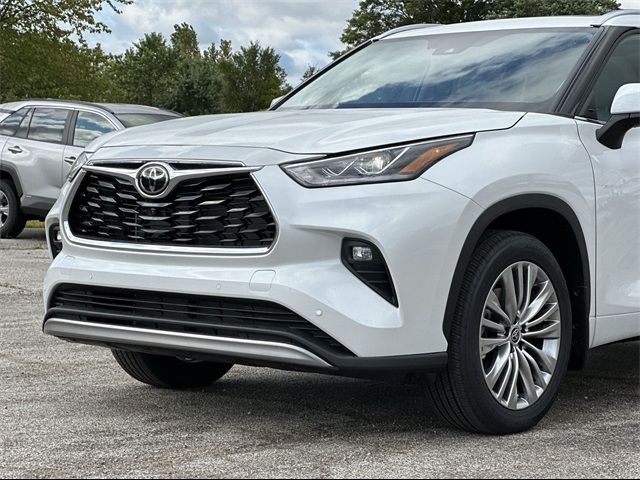 2024 Toyota Highlander 