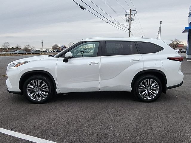 2024 Toyota Highlander Platinum