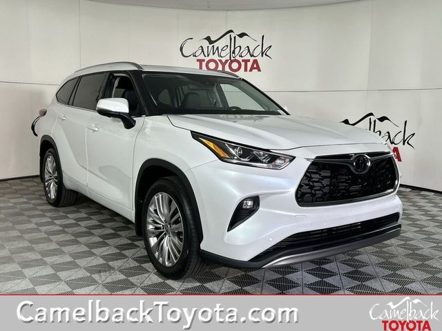 2024 Toyota Highlander Platinum