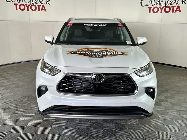 2024 Toyota Highlander Platinum