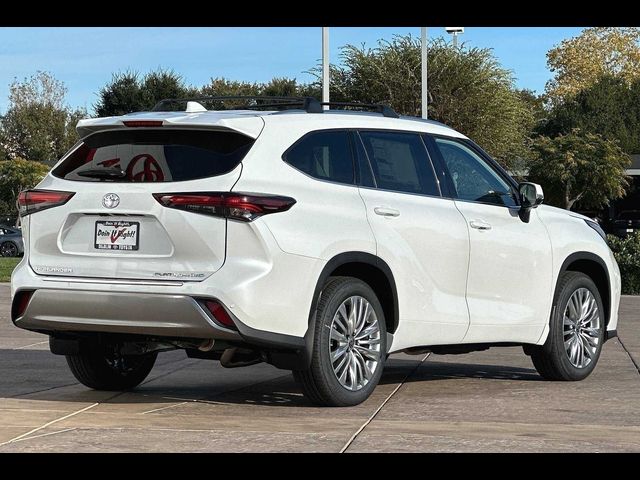 2024 Toyota Highlander Platinum