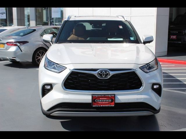 2024 Toyota Highlander Platinum