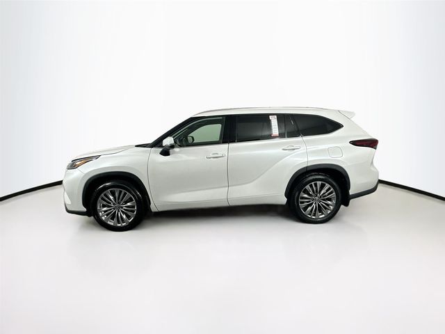 2024 Toyota Highlander Platinum