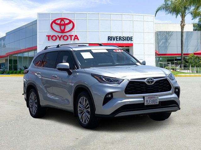 2024 Toyota Highlander Platinum