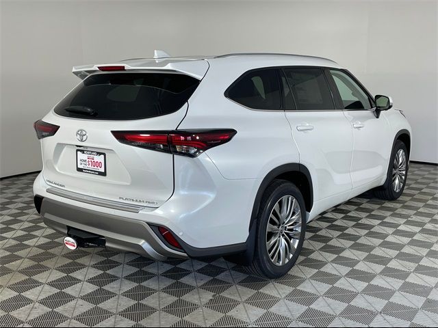 2024 Toyota Highlander Platinum