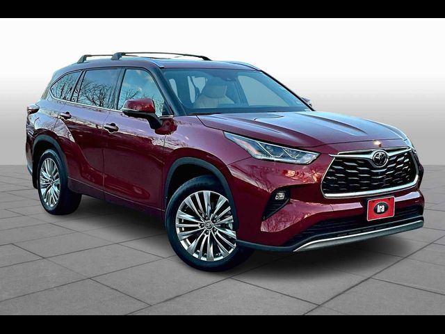 2024 Toyota Highlander Platinum